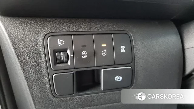 Hyundai Staria 2023 Белый из Кореи, фото 5