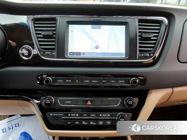 Kia The New Carnival 2018 Белый из Кореи, фото 5