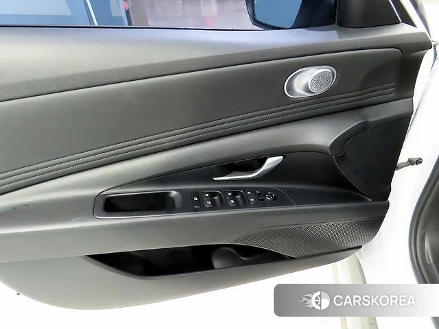 Hyundai Avante (CN7) 2021 Белый из Кореи, фото 5