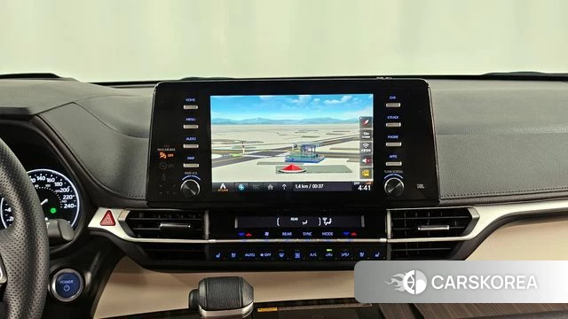 Toyota Sienna 4th Generation 2021 Белый из Кореи, фото 5