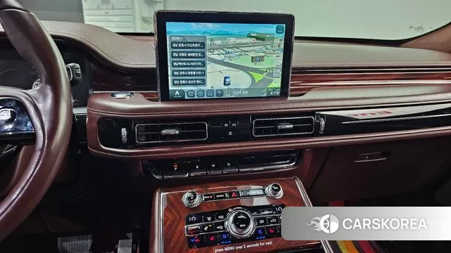 Lincoln Aviator 2nd generation 2020 Белый из Кореи, фото 5