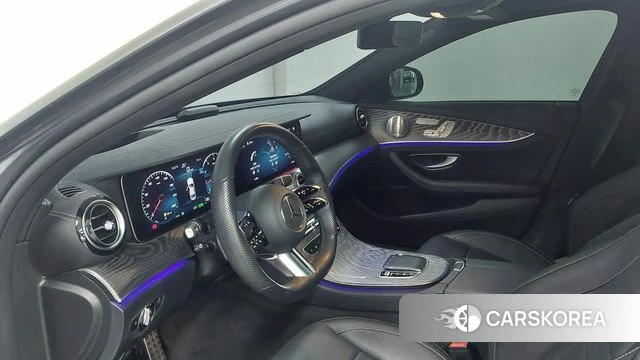 Mercedes-Benz E-Class W213 2022 Серый из Кореи, фото 5