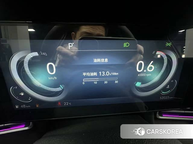 Hyundai Elantra 2022 Белый из Китая, фото 5
