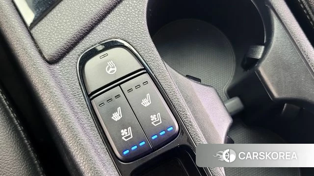 Kia Niro 2018 Белый из Кореи, фото 5