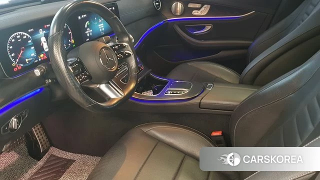Mercedes-Benz E-Class W213 2022 Серый из Кореи, фото 5
