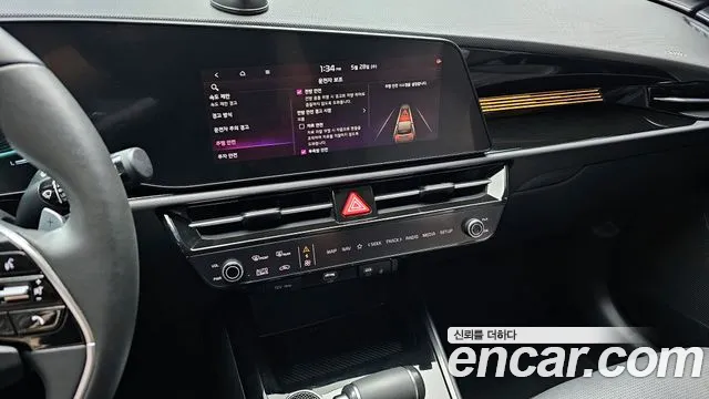 Kia Di Ol Nu Niro 2022 Белый из Кореи, фото 5