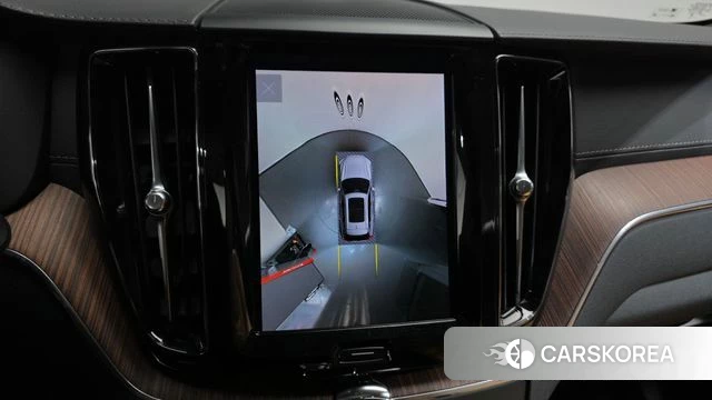 Volvo XC60 second Generation 2023 Белый из Кореи, фото 5