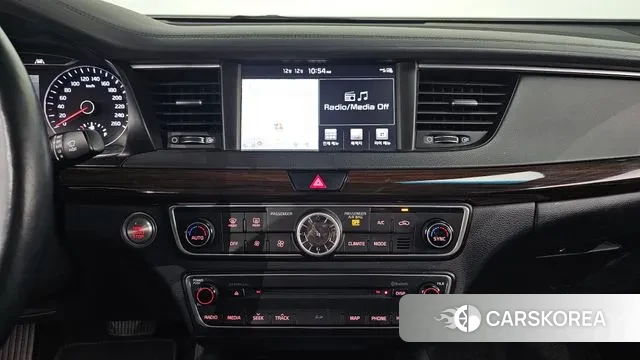 Kia Come New K7 2018 Белый из Кореи, фото 5