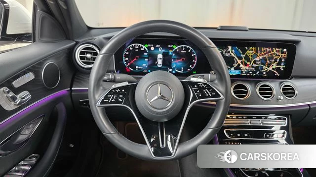 Mercedes-Benz E-Class W213 2023 Белый из Кореи, фото 5