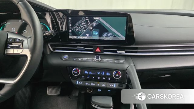 Hyundai The New Avante Hybrid (CN7) 2023 Серебристо-серый из Кореи, фото 5