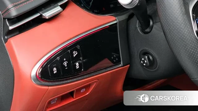 Genesis GV70 2021 Белый из Кореи, фото 5