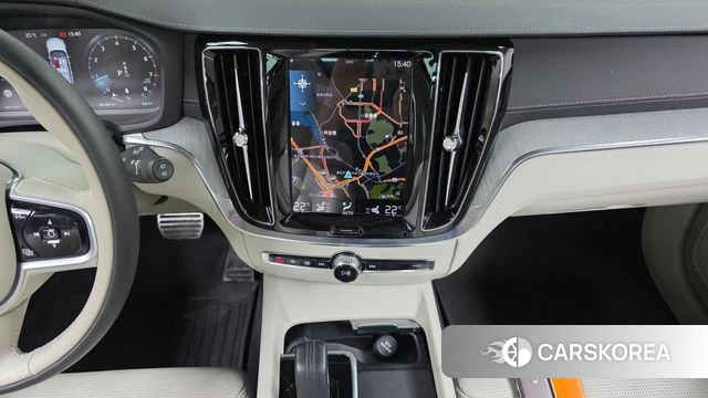 Volvo V60 Cross-Country 2nd Generation 2021 Синий из Кореи, фото 5