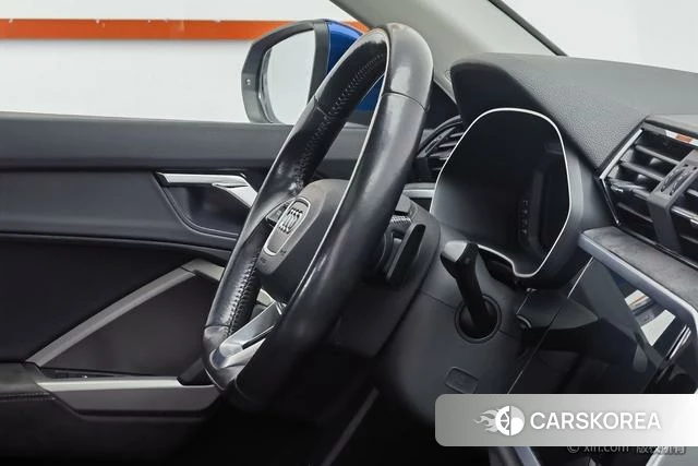 Audi Q3 2021 Синий из Китая, фото 5