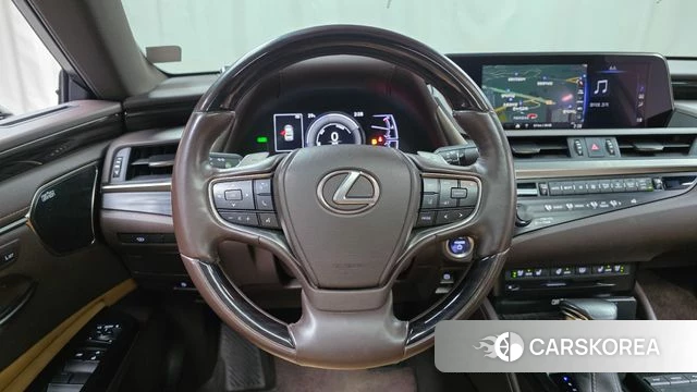 Lexus ES300h 7th generation 2019 Черный из Кореи, фото 5