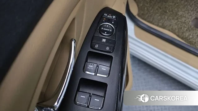 Kia The New Carnival 2018 Белый из Кореи, фото 5
