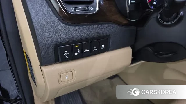 Kia The New Carnival 2018 Черный из Кореи, фото 5