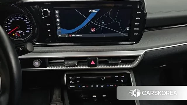 Kia K5 3rd generation 2023 Белый из Кореи, фото 5