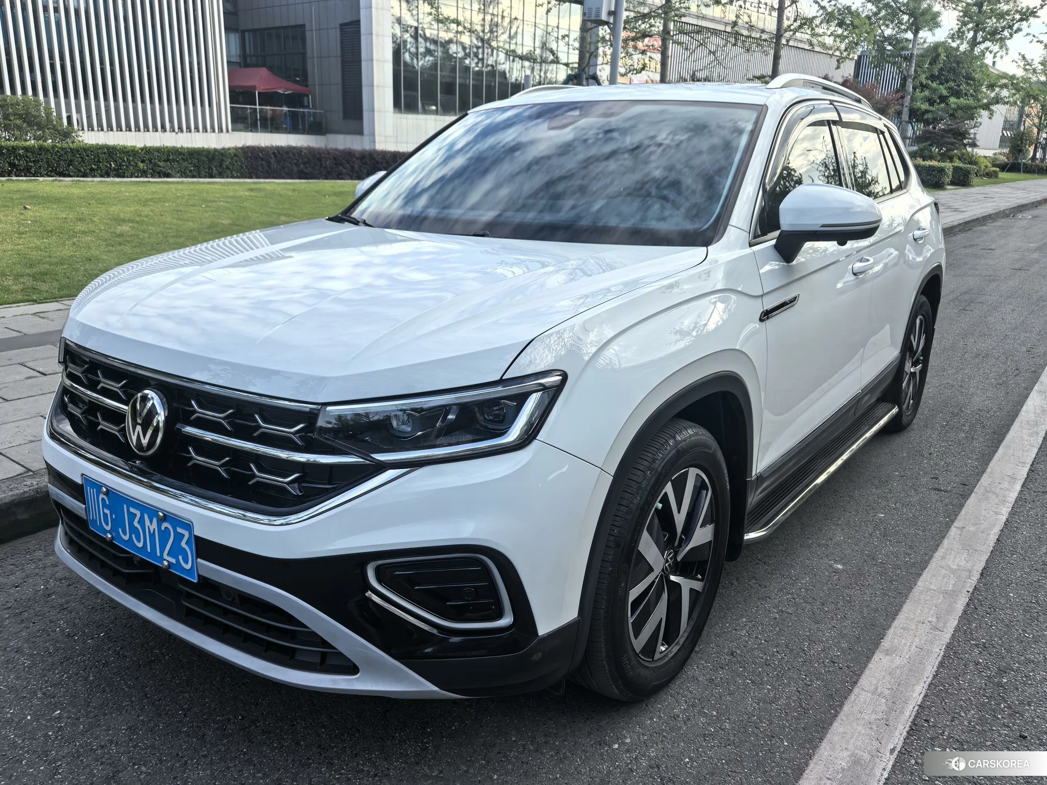 Volkswagen Tanyue 2022 Белый из Китая, фото 5