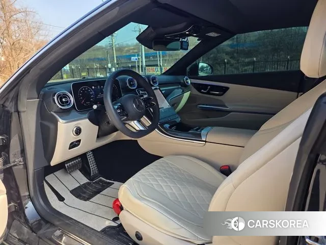 Mercedes-Benz CLE-Class C236 2025 Черный из Кореи, фото 5