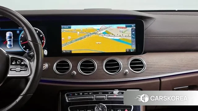 Mercedes-Benz E-Class W213 2018 Черный из Кореи, фото 5