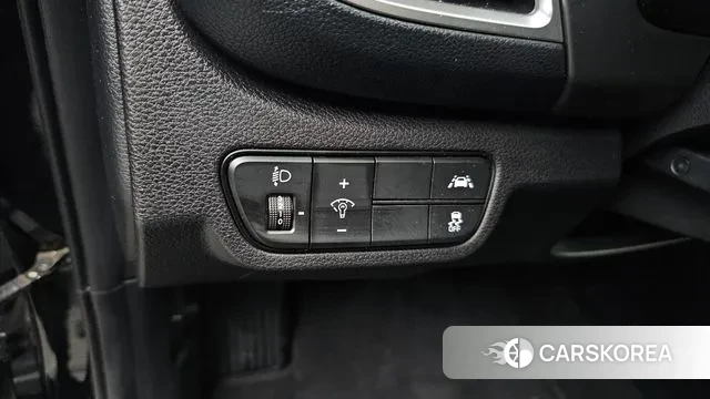 Kia Seltos 2022 Черный из Кореи, фото 5