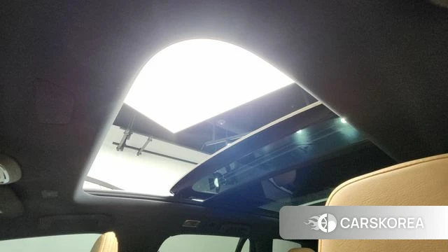 Volvo V60 Cross-Country 2nd Generation 2020 Белый из Кореи, фото 5