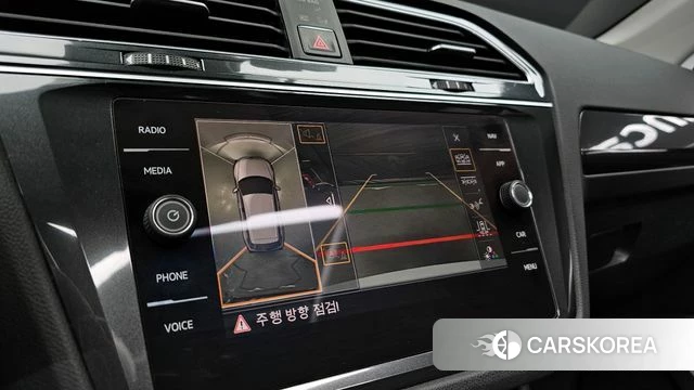 Volkswagen Tiguan second Generation 2018 Белый из Кореи, фото 5