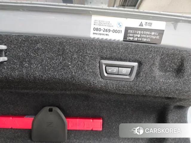 BMW 5 Series (G60) 2025 Серебристо-серый из Кореи, фото 5