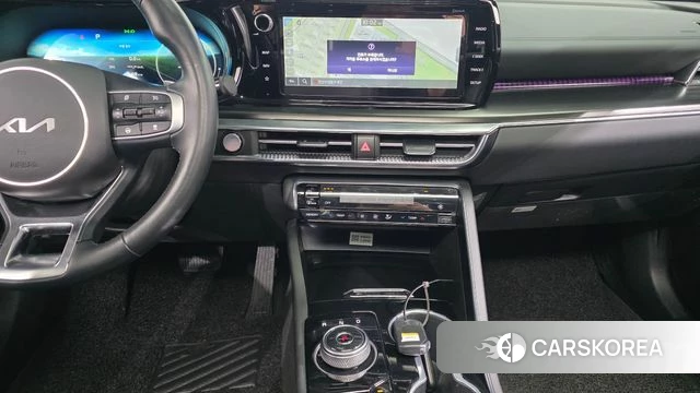 Kia K5 3rd generation 2023 Белый из Кореи, фото 5