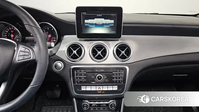 Mercedes-Benz GLA-Class X156 2019 Белый из Кореи, фото 5