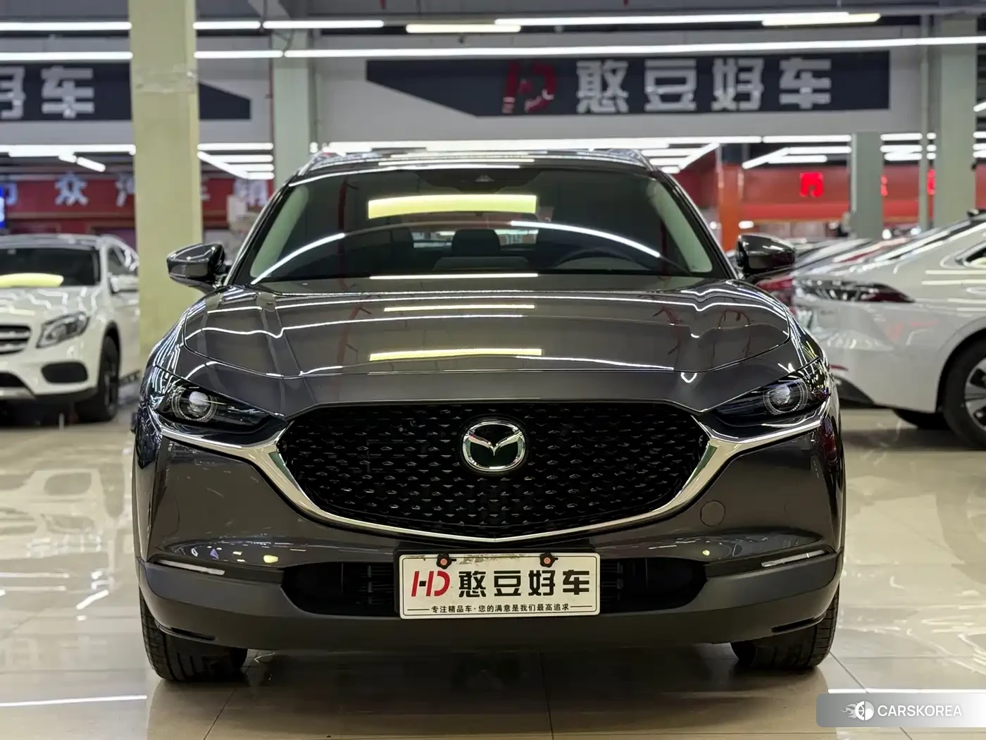 Mazda CX-30 2024 Silver/gray из Китая, фото 5