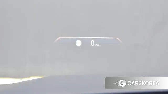 BMW 5 Series (G60) 2025 Светло-серебряный цвет из Кореи, фото 5