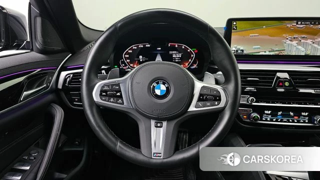 BMW 5 Series (G30) 2023 Черный из Кореи, фото 5
