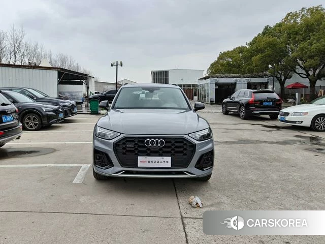 Audi Q5L 2025 Серебристо-серый из Китая, фото 5
