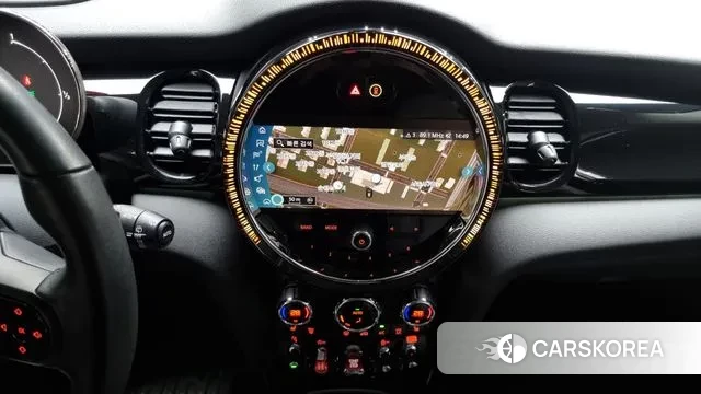 Mini Cooper 2023 Белый из Кореи, фото 5