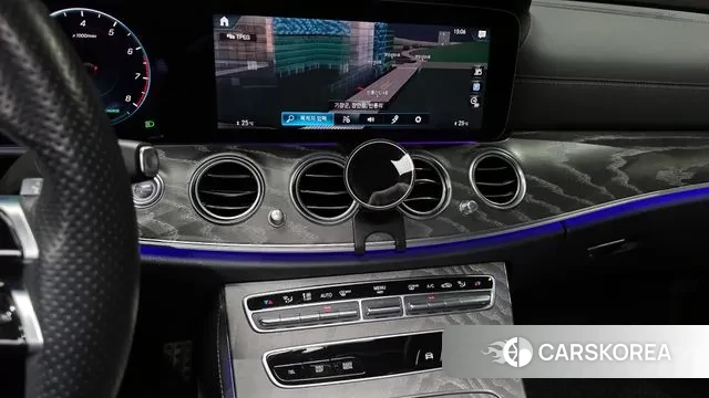 Mercedes-Benz E-Class W213 2022 Черный из Кореи, фото 5