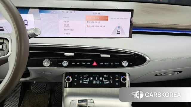 Genesis GV70 2025 Серый из Кореи, фото 5