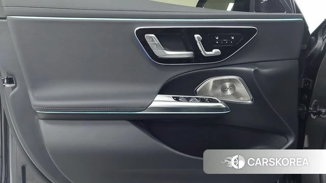 Mercedes-Benz E-Class W214 2024 Серый из Кореи, фото 5