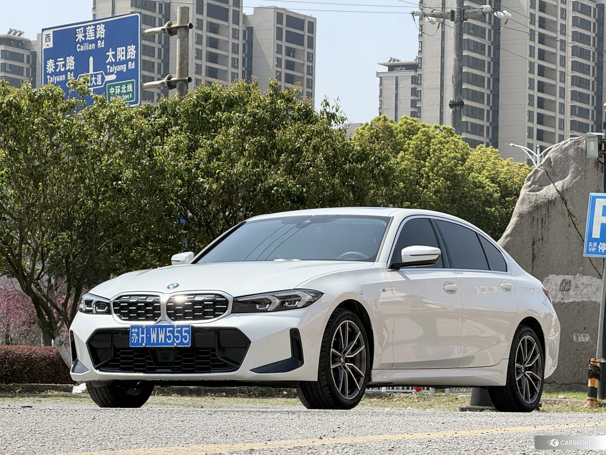 BMW 3 series 2024 Белый из Китая, фото 5
