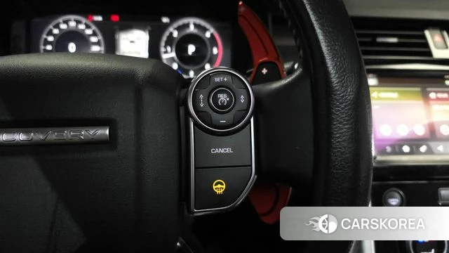 Land Rover Discovery 5 2018 Черный из Кореи, фото 5