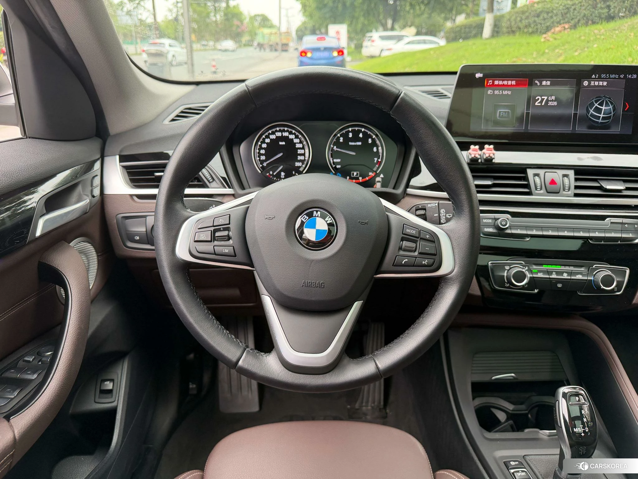 BMW X1 2020 Белый из Китая, фото 5