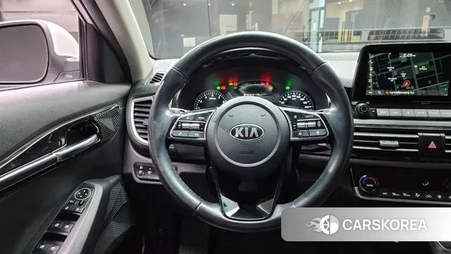 Kia Seltos 2020 Белый из Кореи, фото 5