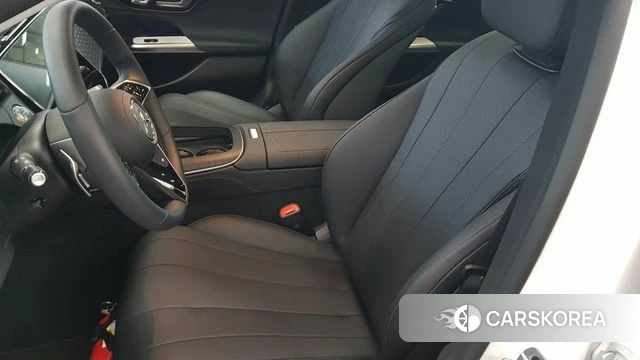 Mercedes-Benz E-Class W214 2026 Белый из Кореи, фото 5