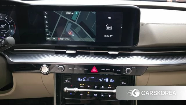 Kia Carnival 4th generation 2023 Черный из Кореи, фото 5