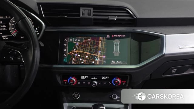 Audi Q3 (F3) 2022 Белый из Кореи, фото 5