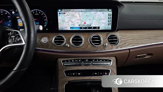 Mercedes-Benz E-Class W213 2022 Синий из Кореи, фото 5