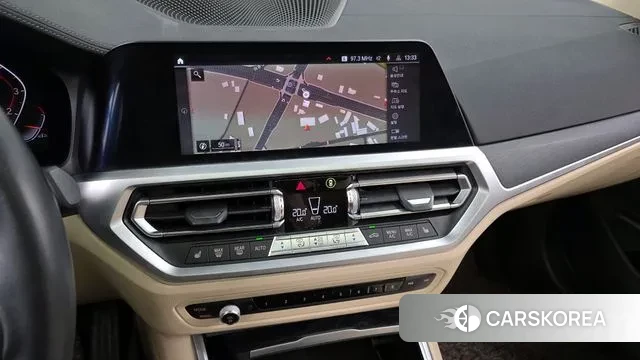 BMW 3 Series (G20) 2020 Белый из Кореи, фото 5