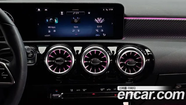 Mercedes-Benz A-Class W177 2024 Белый из Кореи, фото 5