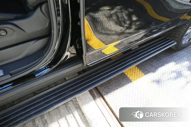 GMC Yukon 2022 Черный из Кореи, фото 5