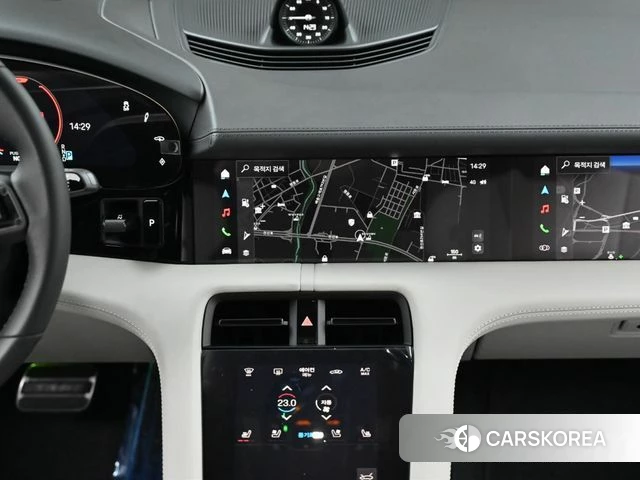 Porsche Taycan 2025 Жемчужный цвет из Кореи, фото 5